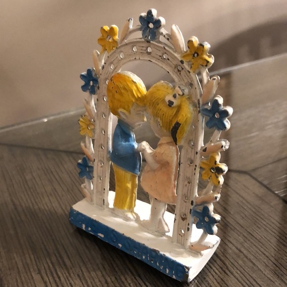 Vintage Retro Revere Mfg Metal Earring Holder Stand "Love Is Sharing" - Picture 2 of 13